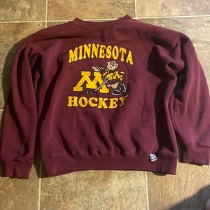 Minnesota hockey crewneck, yellow letters, a maroon red mean color